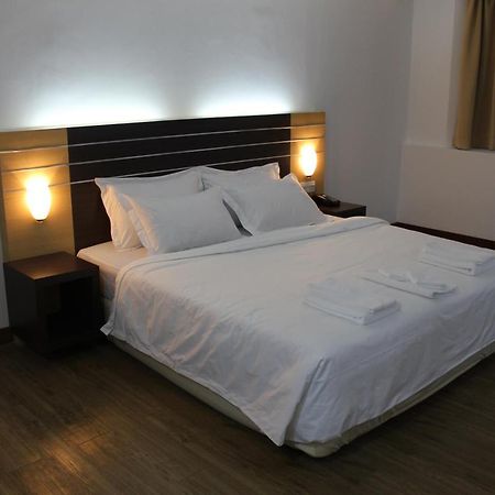 לבואן Sara Hotel מראה חיצוני תמונה